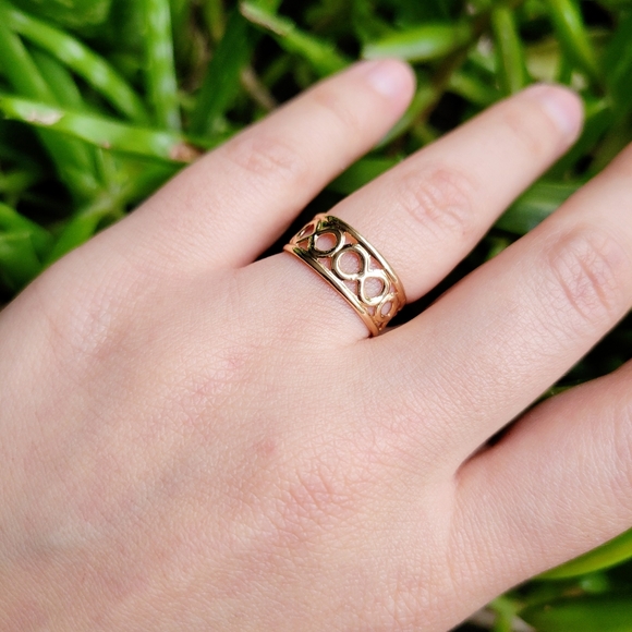New Classic Gold Simple Dainty Infinity Ring Band & Toe Ring - Picture 3 of 7